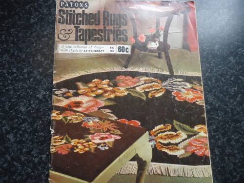 PATONS STITCHED RUGS & TAPESTRIES  - 32 PAGE A4 MAGAZINE