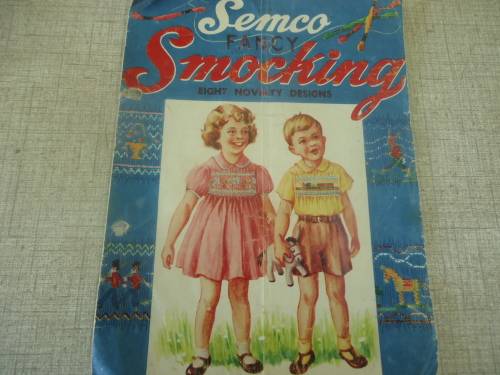 SEMCO FANCY SMOCKING - EIGHT NOVELTY DESIGNS - 8 PAGE BOOKLET