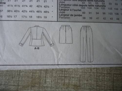 McCALL'S PATTERNS 9568  SUIT - JACKET/SKIRT/PANTS SIZE D = 12 + 14 + 16 COMPLETE & UNCUT