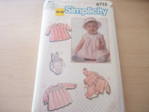 SIMPLICITY PATTERNS 6715 BABY OUTFITS SIZES NEWBORN - 18 MONTHS COMPLETE & UNCUT