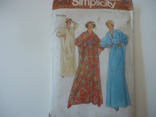 RETRO SIMPLICITY PATTERNS 7180 SHORT & LONG KAFTAAN ONE SIZE COMPLETE