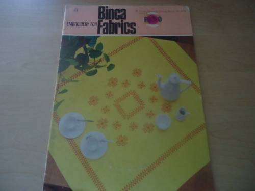 COATS BOOK NO 976 - BINCA FABRICS  -28  PAGES A5 SIZE