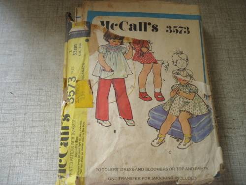 VINTAGE McCALL'S PATTERN  -3573 TODDLER'S DRESS & BLOOMERS OR TOP & SMOCKING TRANSFER  SIZE 2 YEARS