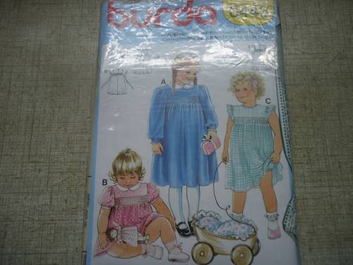 BURDA PATTERNS 6443 GIRL'S SMOCK DRESS SIZES 6 M, 12 M, 18 M, 2 + 3 + 3/4 + 4 YRS COMPLETE