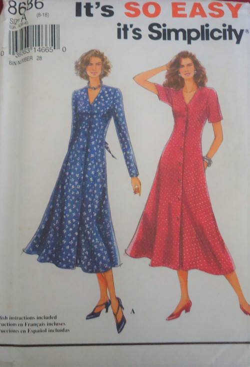 SIMPLICITY PATTERN 8686 STUNNING FRONT BUTTON DRESS WITH  TIEBACK SIZE A = 8 - 18 COMPLETE & UNCUT