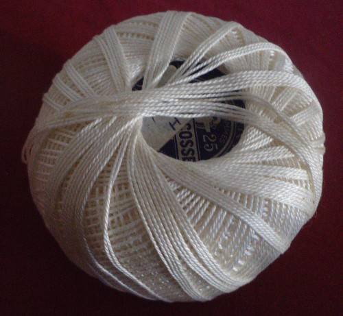 CLARK FINE CROCHET THREAD WHITE NO 25 - 50 GRAM BALL UNUSED