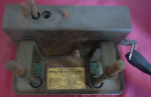 VINTAGE EMPISAL HOME RUG MAKER IN ORIGINAL BOX WITH BROCHURE & INVOICE