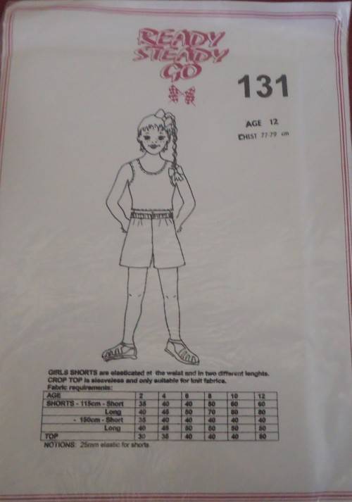 READY-STEADY-GO PATTERN-NUMBER 131  GIRL`S SHORTS WITH ELASTIC WAIST AGE 12 YEARS CHEST 77/79 CM
