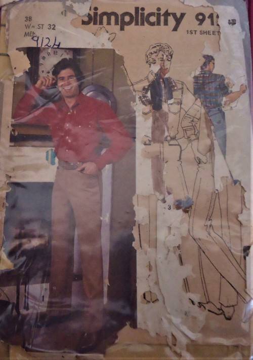 SIMPLICITY 9124  MEN'S SHIRTS -PANTS - REVERSIBLE WAISTOCAT SIZE 38- COMPLETE-WORN PK- IN ZIPLOC