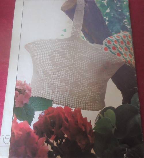 CROCHET MONTHLY NUMBER 62 - 32 A4 PGS