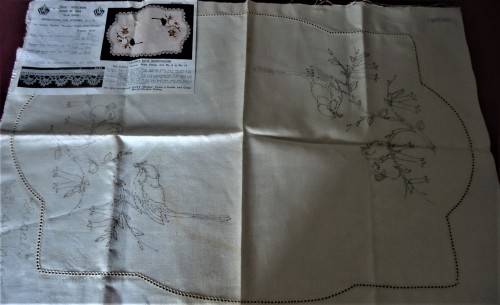 REGAL AGM  DESIGN #5040 STAMPED READY FOR EMBROIDERY- PURE LINEN "BLUEBIRDS" TRAY CLOTH- 14 X 20"
