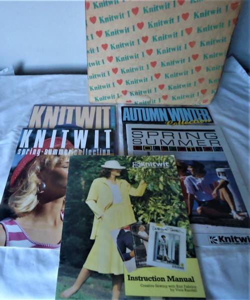34 KNITWIT PATTERNS IN KNITWIT BOX SIZES 6-22