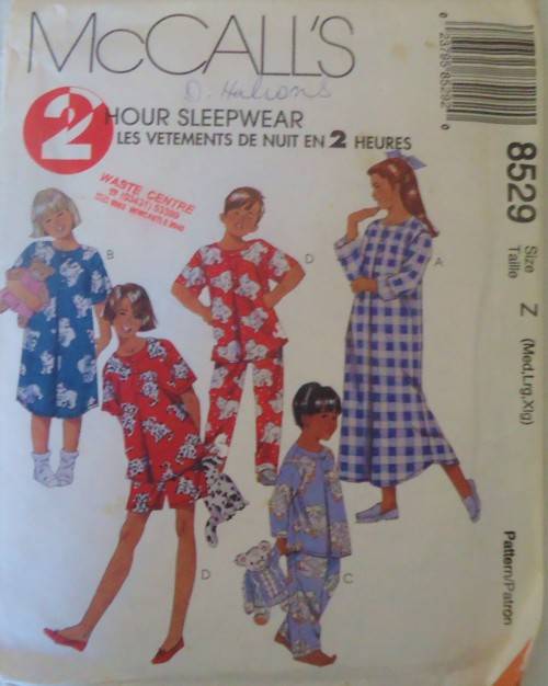 McCALLS 8529 KIDS SLEEPWEAR SIZE Z=M-L-XL 7-14 YEARS COMPLETE