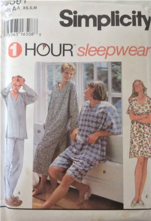 SIMPLICITY 9391 UNISEX SLEEPWEAR SIZE AA=XS-S-M  (30 - 40") COMPLETE-UNCUT-F/FOLDED