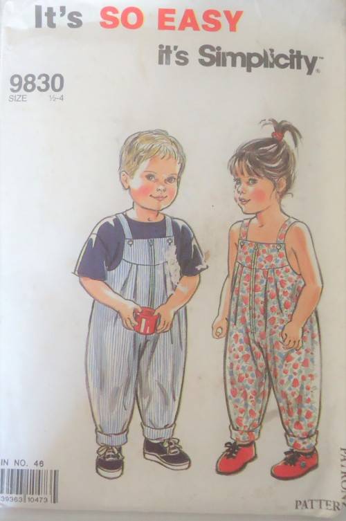 SIMPLICITY 9830 TODDLERS DUNGAREES/OVERALLS SIZE 6 MONTHS - 4 YEARS COMPLETE-UNCUT-F/FOLDED