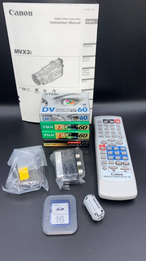 Canon MVX3i Digital Camcorder with Accessories