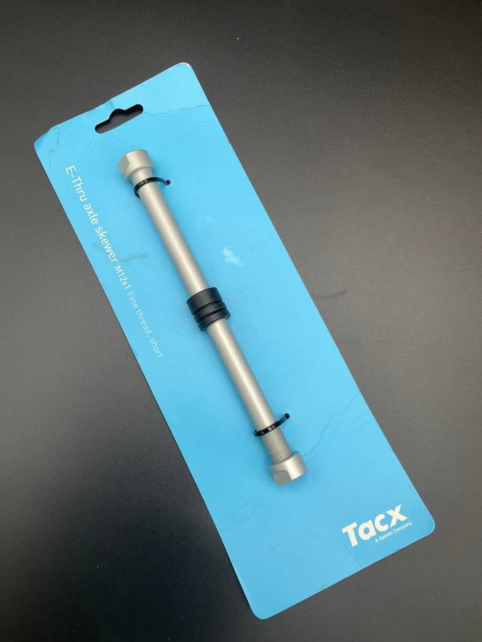 Tacx E-Thru axle skewer M12x1