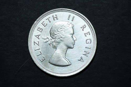 Crazy R1.00 Start - 1953 `Another Exceedingly Rare` Five Shillings #9