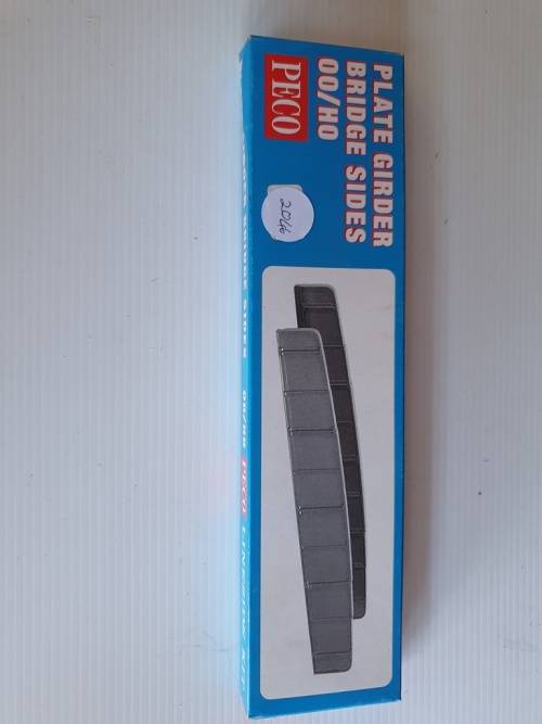 HO Peco plate girder bridge sides