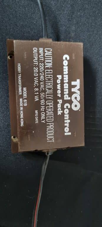 TYCO POWER PACK for HO or N scale