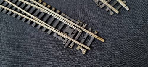 Hornby HO points x 2