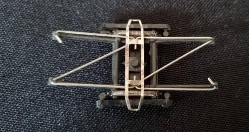 HO Lima pantographs for SAR 5E loco`s