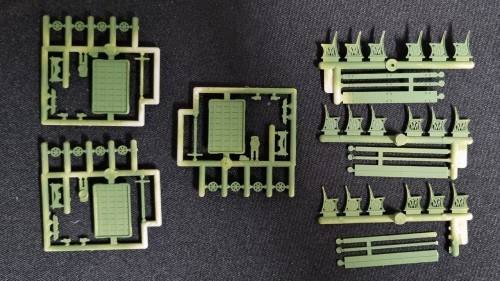 HO scenery pieces (park benches?)