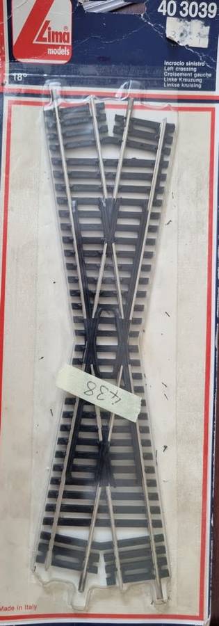 HO Lima track - Left crossing