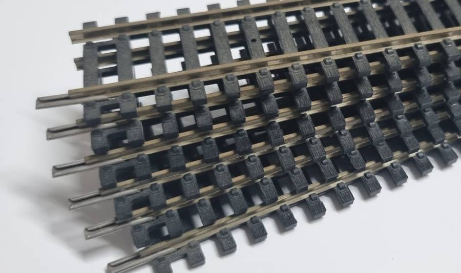 HO Hornby track (compatible with Lima)