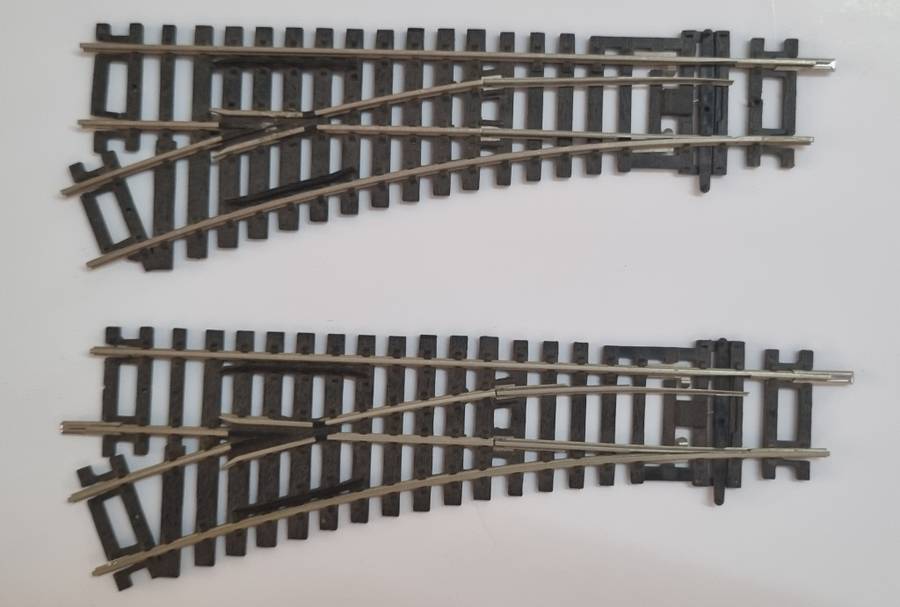 HO Hornby track (compatible with Lima) LH points