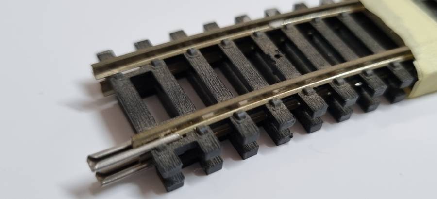 HO Hornby 1st radius curves (compatible with Lima)