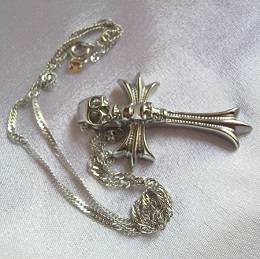 SOLID STAINLESS STEEL CROSS & SKULL PENDANT & CHAIN