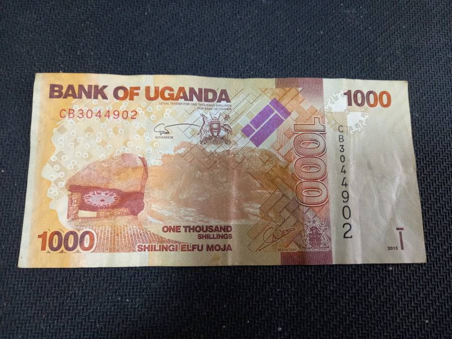 UGANDA 1000 SHILLINGS 2015 HIGH GRADE