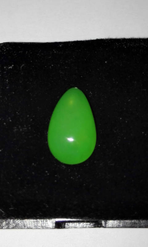 1.80ct 100% REAL Semi-Translucent Natural OPAL *GREEN*