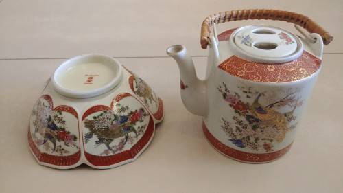 Satsuma Japan-Made Tea Pot & Bowl **STUNNING**