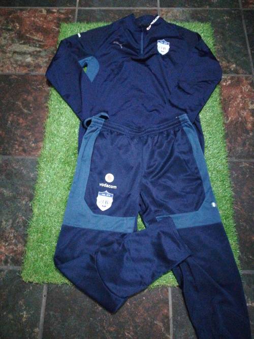 Bulls Players Puma full tracksuit Size Large