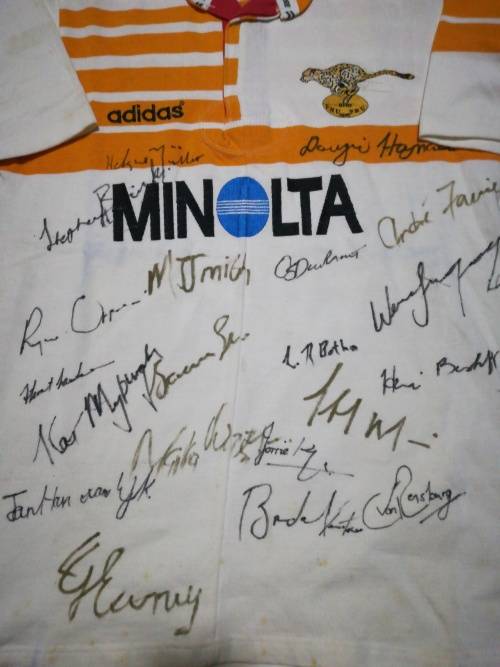 Cheetahs Players issue jersey signed by team no number