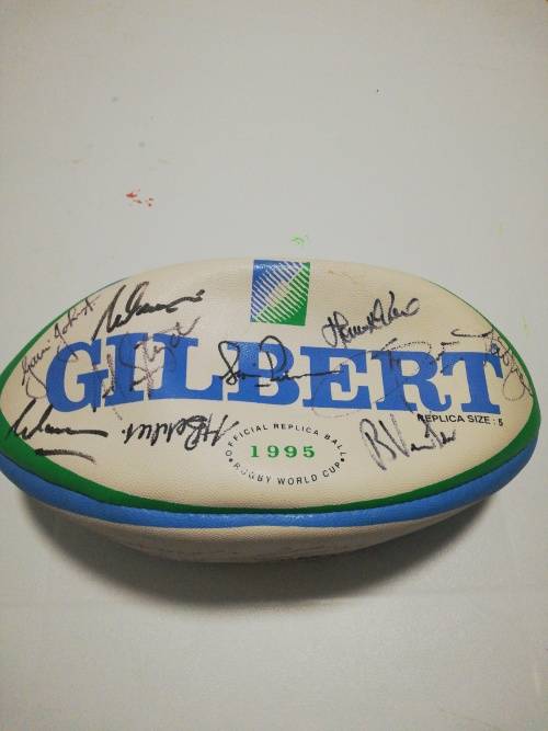 RWC 1995 Team Signed Ball!!!
