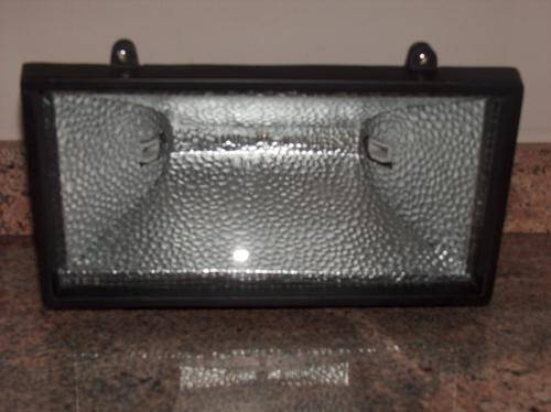 NEW  1000 WATTS HALOGEN FLOODLIGHT