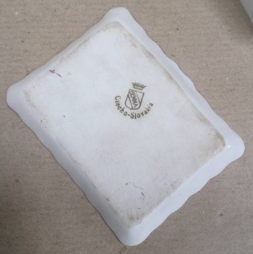 Union of South Africa.....crested ware cheese dish.....vgc.