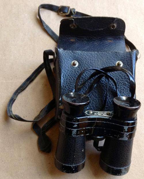 Vintage Airguide 39 Binoculars. Made in USA.