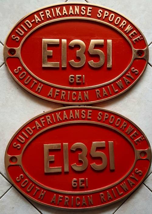 SAR/SAS Locomotive  Plate Series 6E1  Number E1351 Immaculate Condition Twin Set