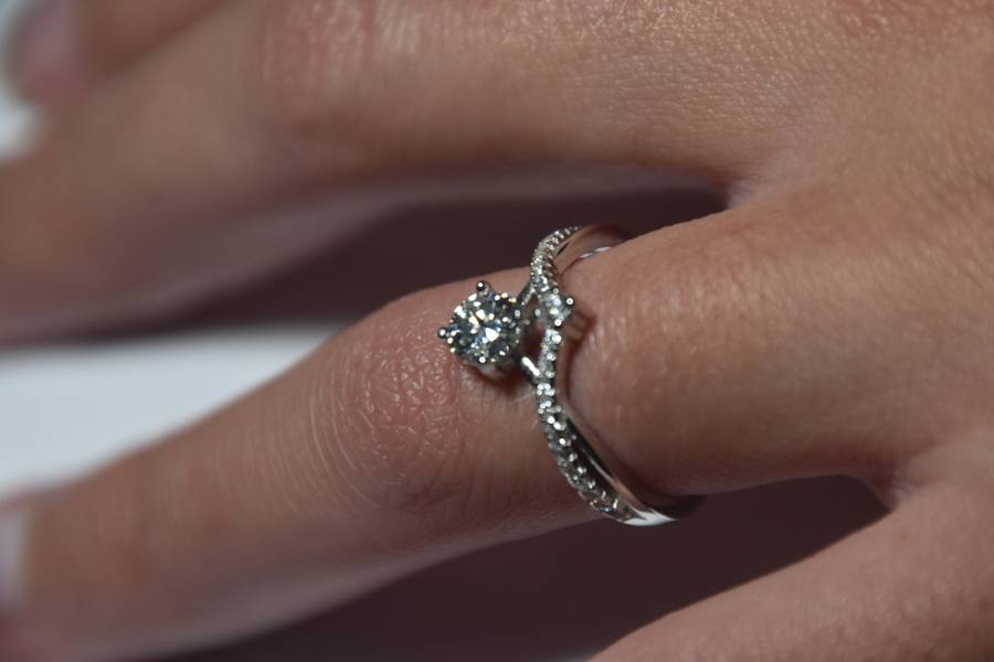 `R7000` Limited Edition Unique Ring With Certificate of Authentication