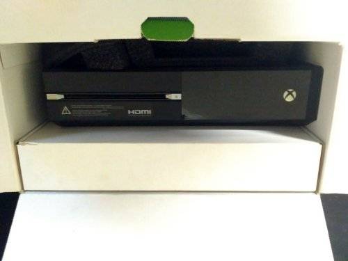 BOXED X-Box One 500GB Console INCLUDING Battlefield 1 Digital Code & Original Wireless controller.