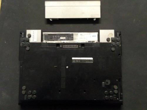 Dell® Precision M4400 PLEASE READ >>> SELLING AS SPARES. NO HDD. Working Parts Listed