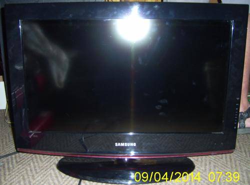 Samsung  LCD TV
