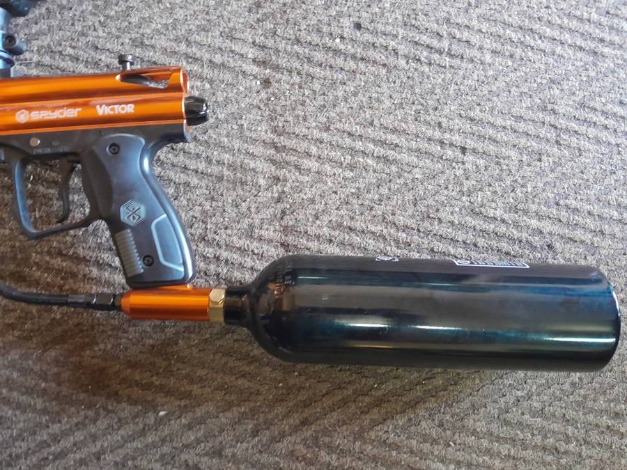 Spyder Victor Paintball Gun