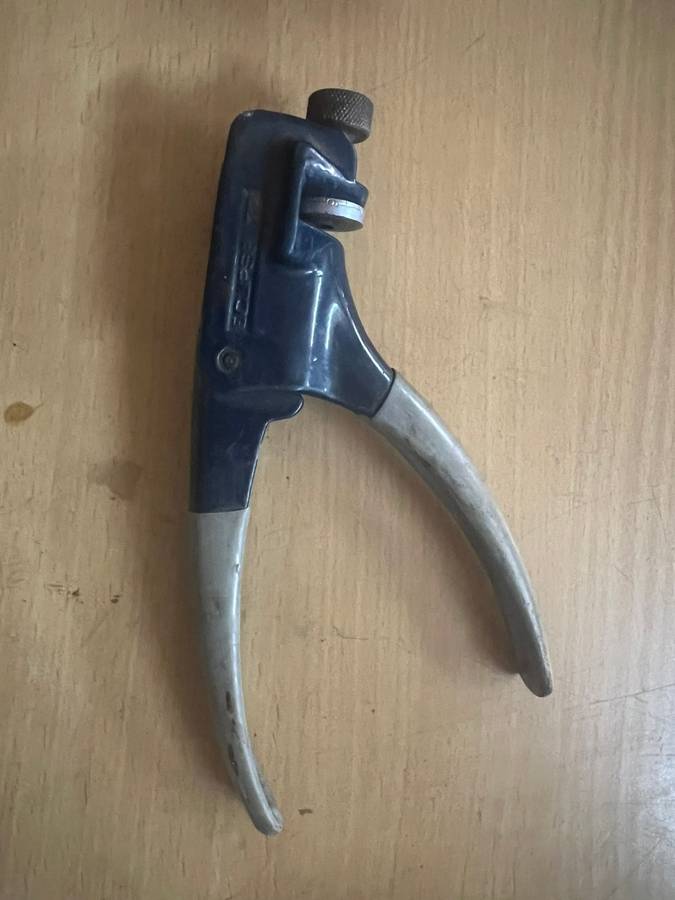 Eclipse No.77 Saw Setting Tool