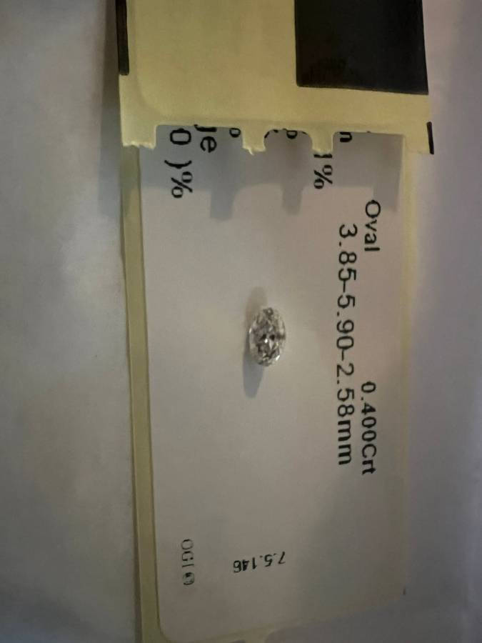 Oval Shape Diamond 0.400 Cts