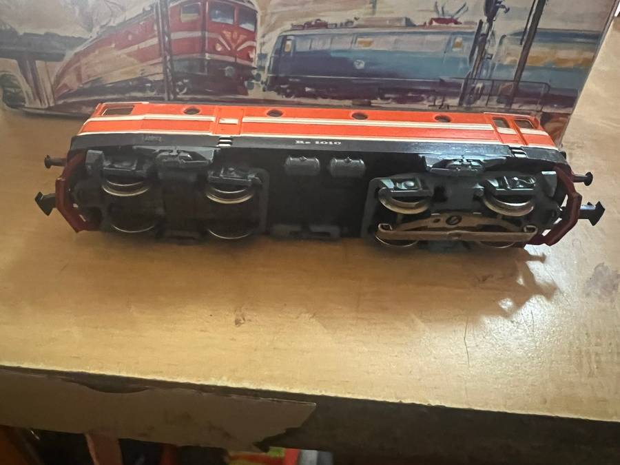 Marklin 3043 electric locomotive